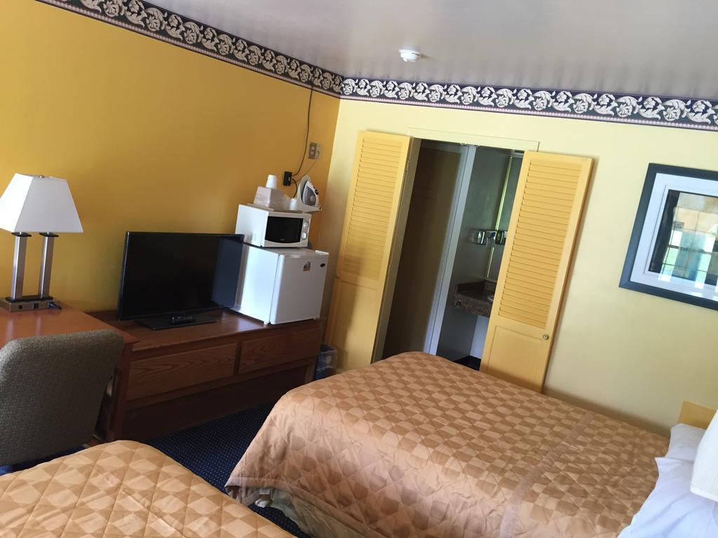 Norwalk Inn Oda fotoğraf
