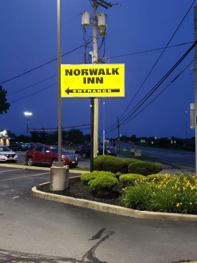 Norwalk Inn Dış mekan fotoğraf